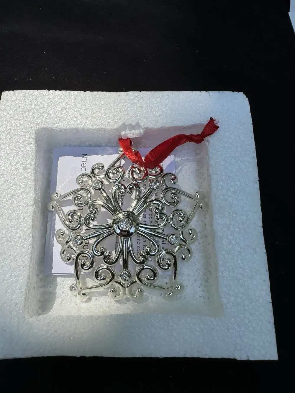 Lenox Sparkle And Scroll SILVERPLATED JEWELED SNOWFLAKE Ornament MIB -S1T